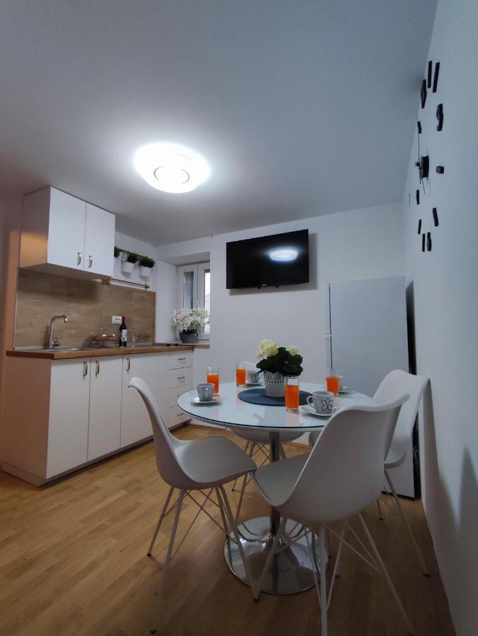 Apartment Stone House Lovric